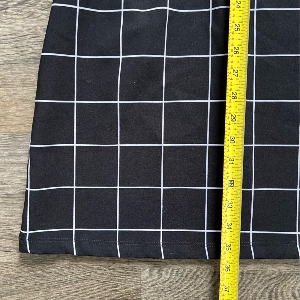 Retrolicious London Calling Dress Black and White Grid Print Dress size Large - Picture 8 of 10